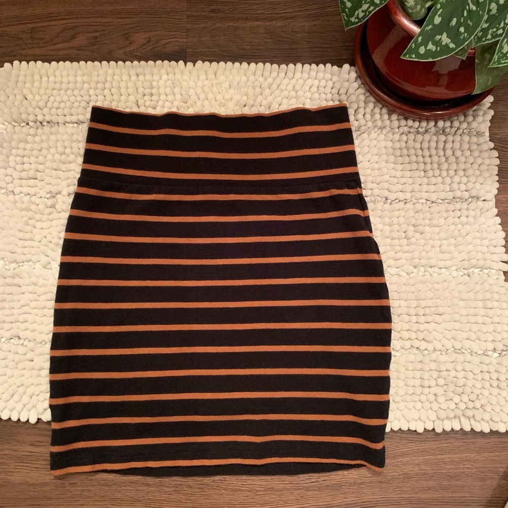 Forever 21 | Striped Mini Skirt